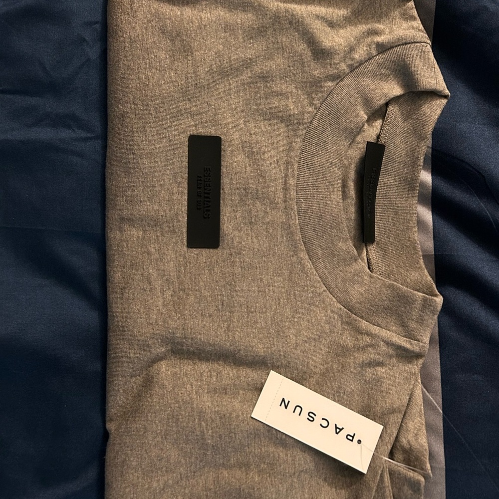 Essentials Pacsun oversized shirt